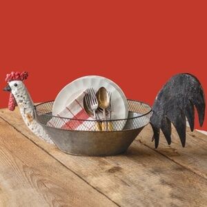 GALVANIZED ROOSTER BOWL WITH CHICKEN WIRE